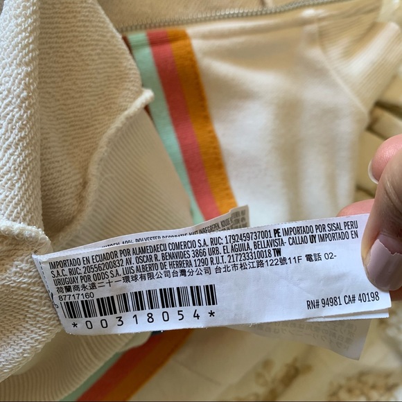 Retro striped sweater with O ring zipper - Picture 7 of 10